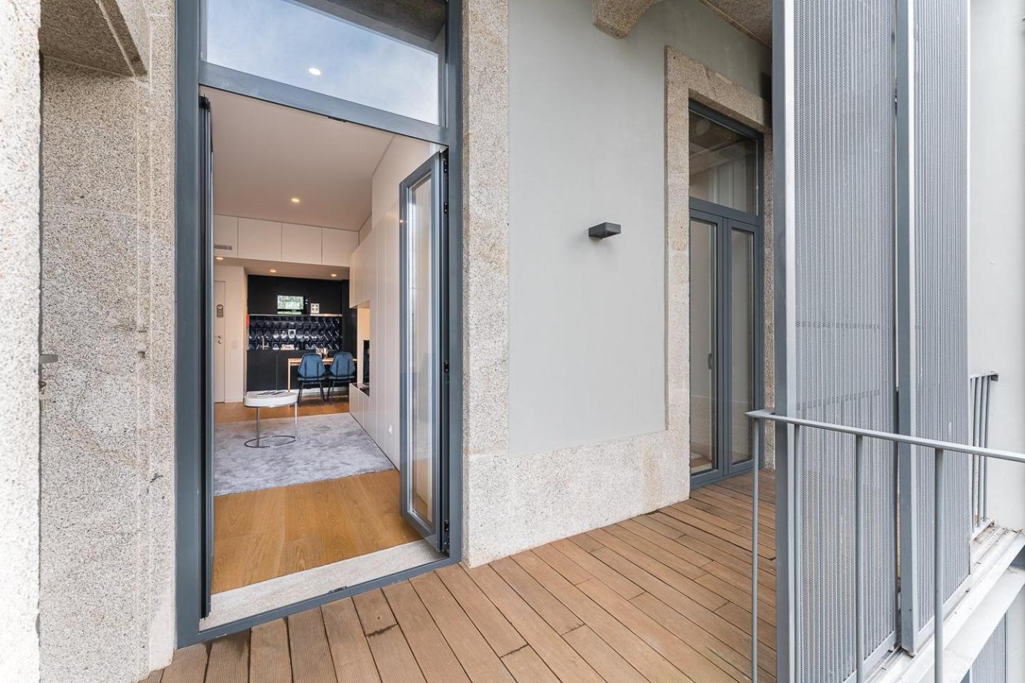 Mompilher Apartments Porto Exterior photo