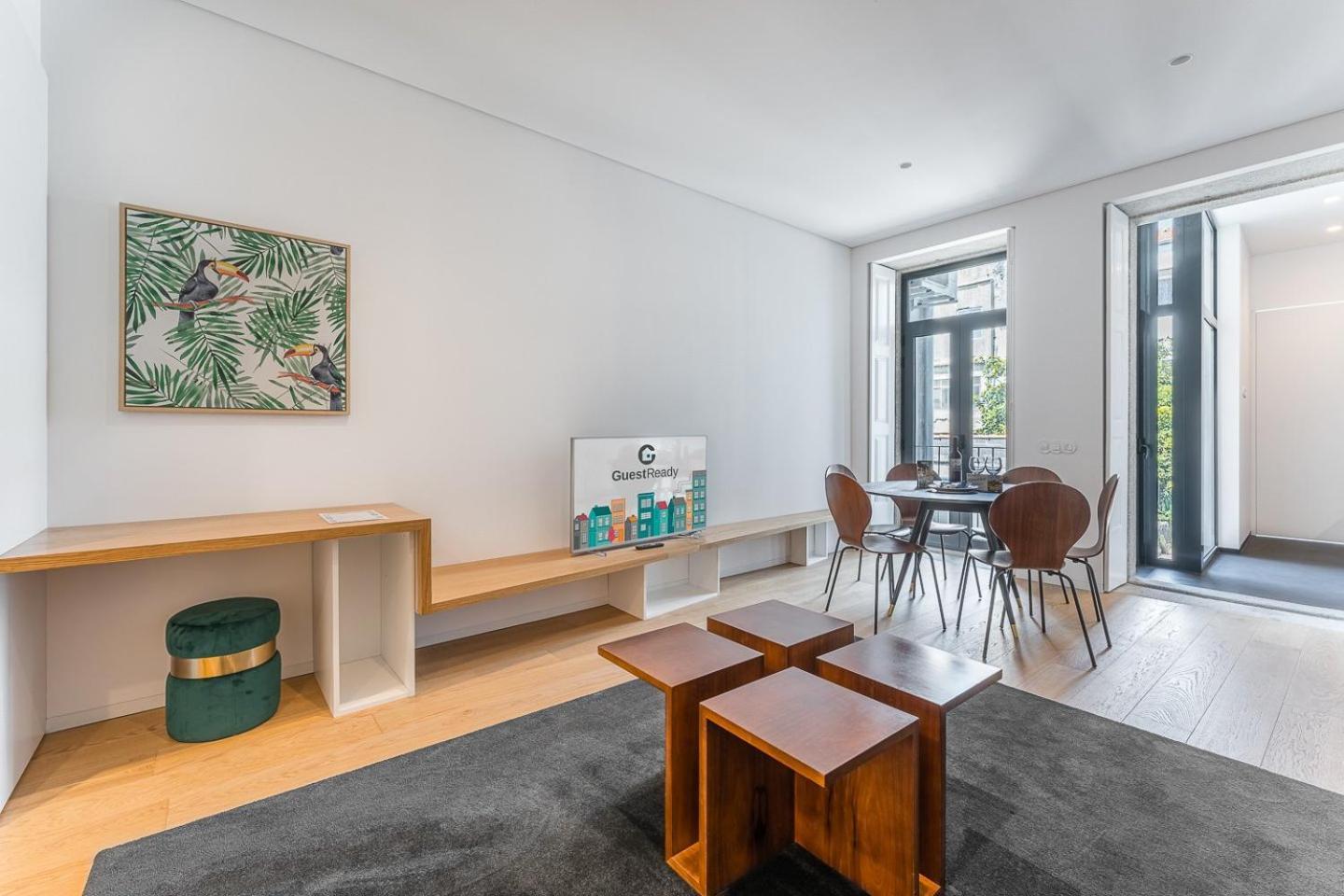 Mompilher Apartments Porto Exterior photo